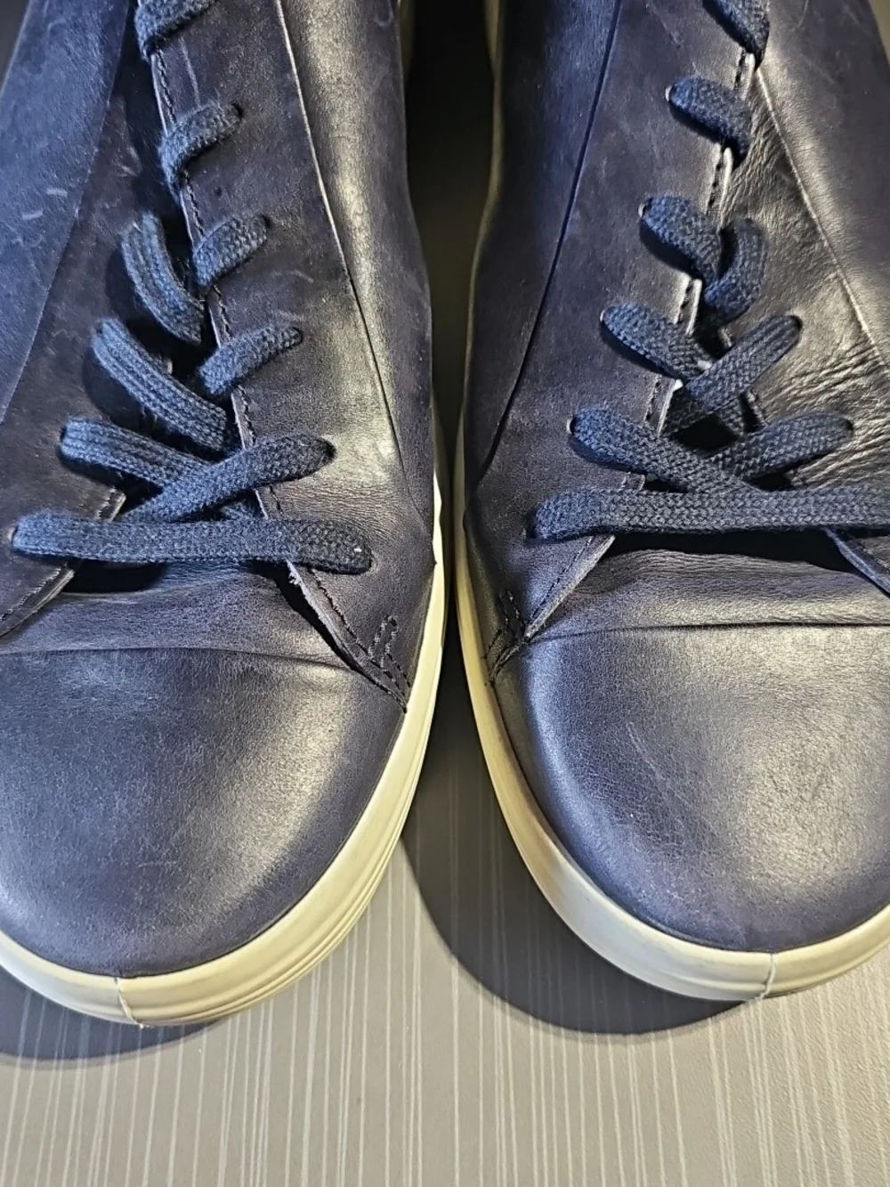 ECCO Navy Leather Lace-Up Sneakers‎ White Sole Men's 45 (11-11.5) Good PreOwned